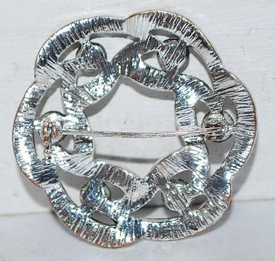 Circular Swirls of GRAY Stones BROOCH (1¾" Diam.) on a Silver Tone Setting
