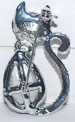 Teardrop Beveled Bejeweled SMOKEY GRAY CAT BROOCH (2" x 1¼") with Collar, Ears & Tail Accent Stones on a Silver Tone Setting