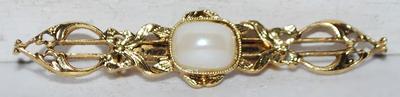 Rounded Rectangle Faux Half Pearl BAR BROOCH (2¼" x ½") with Side Graphic Designed Accents on a Gold Tone Setting