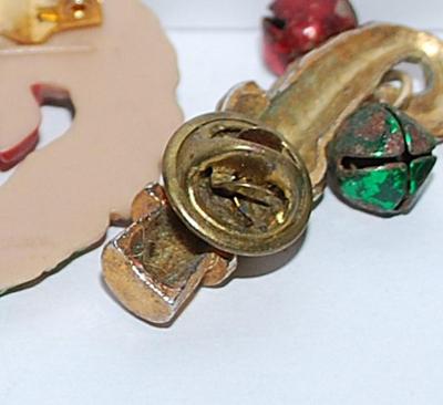 Collection of 4 BROOCHES - Wreaths, Pink Flower, and TACK Snowman