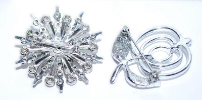 Collection of 2 Assorted BROOCHES - Silver Tone Circle Star (1½" Diam.) & Silver Tone Flower and Leaves (1½" x 1¼")