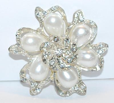Large Bejeweled Silver Colored FLOWER BROOCH (2¼" Diam.) with Acrylic Oblong "Pearls" and a Silver Tone Setting