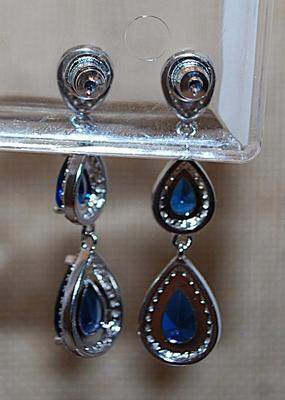 Deep Blue Pear Shaped Triple Stone Earrings Set (1¼") with a Stud Style Clasp