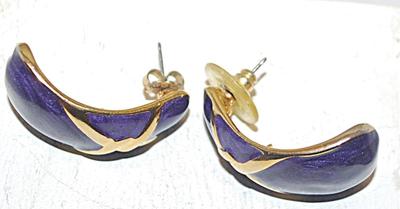 VINTAGE Blue & Gold Colored Curved Earrings Set (1") with 2 DIFFERENT Stud Style Clasps