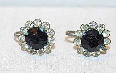 VINTAGE 1930's BLACK Glass Stone Earrings (½" x ½") with 11 Round Clear Stones Surround & Screw Clasp