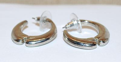 Silver Tone ¾ Circle WAVE EARRINGS with Split and Stud Post Clasp