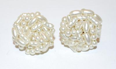 "PEARL CLUSTER" EARRINGS with Gold Tone Setting and Stud Clasp