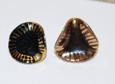 Brown Colored IRREGULAR Shaped Ceramic EARRINGS Set with Screw Clasp