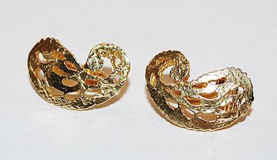 Gold Colored "Cornucopia" Style EARRINGS Set with SNAP Clasp