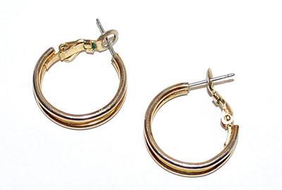 Double Hoop Rings EARRINGS Set with a Spring Lock Clasp