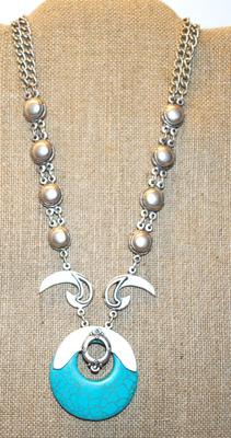 Crackled Jade-Style Necklace with Silver Tone Circles & Crescent Accents 20" L