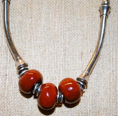 Metal Side-Braced Necklace with Ceramic Brown Spheres Size 13"