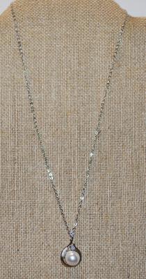 Faux White Single Pearl Cradle Style Setting PENDANT (1" x ½") with Sparkle Accent Stones on a Silver Tone Necklace Chain...