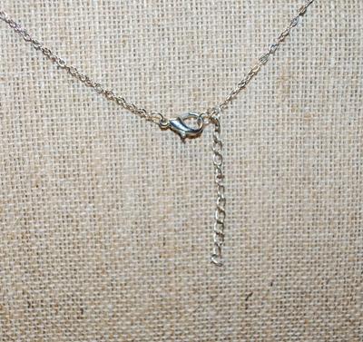 Marked .925 White Heart Shaped Cheeks PIG PENDANT (¾" x ¾") on a Silver Tone Necklace ADJUSTABLE Chain 16"-18" l