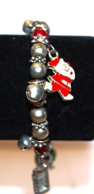 Christmas Holiday Bracelet with Assortment of Charms & Beads 6" L