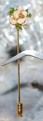 Gold Colored Edged WHITE FLOWER Petals PIN (2½" L) with Green Leaves & Pin Guard on a Gold Tone Setting