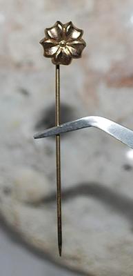 Gold Metal FLOWER PIN (2½" L) on a Gold Tone Setting