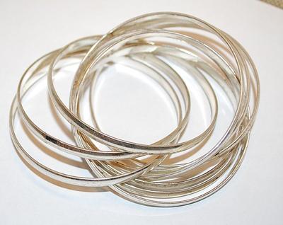 Vintage Bangle BRACELET (2¾" Opening) with 9 Silver Tone CONECTED RINGS