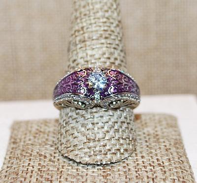 Size 9¼ Marked .925 "Puffy" VIOLET Party Ring with a Single Main Clear Round Stone on a Silver Band (6.1g)