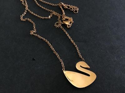 Swarovski Emerald Green Crystal Swan Necklace