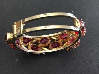 Vintage Hinged Gold Tone Rhinestone and Faux Stone