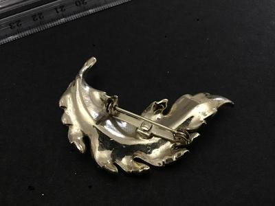 Vintage Enamel Brooch