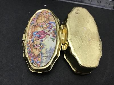 Trinket pill Box Vintage