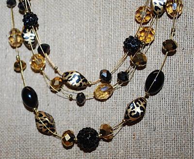 "Tiger-Style" BEADS NECKLACE with Multiple Gold Tone STRANDS of Amber & Black Accent Beads with a Lobster Clasp 20" L