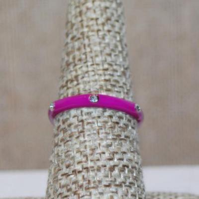 Size 8 Delicate FUCHSIA Enamel Ring with 6 Spaced Accent Stones on a Silver Tone Band (2.1g) - STACK ALL COLORS for a REAL IMPACT