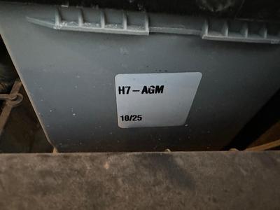 AUTOMATIC 2012 DODGE RAM 1500 LARAMIE CREW CAB 4X4 PICKUP - CLEAN TITLE