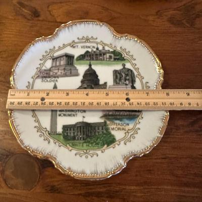 Souvenir Plate Lot of 2 Washington DC & Six Flags Over Georgia