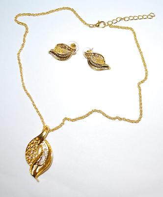 Gold Colored Bejeweled LEAVES Combo PENDANT/NECKLACE (15" L) & EARRINGS JEWELRY SET with Filagree + Stones Gold Tone Setting,...