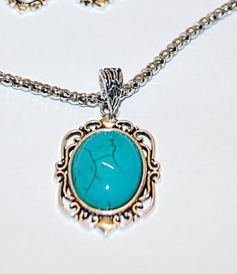 Shiny Blue "Cracked " OVAL JADE-STYLE Combo PENDANT/ NECKLACE (24" L) & BRACELET (Toggle) & EARRINGS JEWELRY SET...