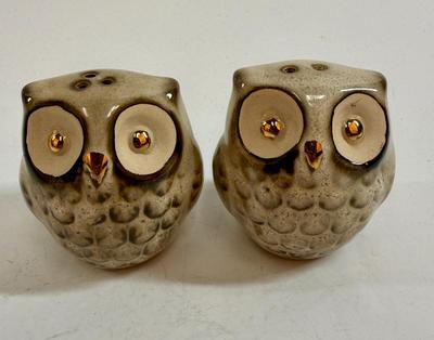 Sale Photo Thumbnail #423: In good used condition except for missing one of the stoppers.