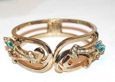 VINTAGE Spring-Clip CUFF BRACELET (2¼" Opening) with Graphic Design