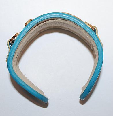 VINTAGE Blue Leather-Style CUFF BRACELET (2¼" Opening) with Silver Tone Chain Links