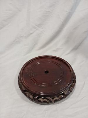 Sale Photo Thumbnail #98: Qianlong seal mark. Age unknown. Base 6", max. width 9", top 6", height 18". Wood stand included.
