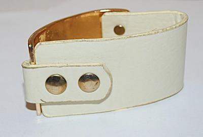 VINTAGE Beige Leather-Style CUFF BRACELET (2" Opening) with Brushed Gold Tone Side and 2 Snaps Closure