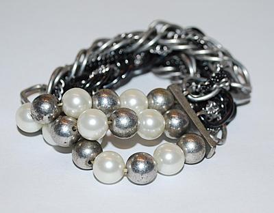 Multiple Strands Heavy Elastic "PEARLS & CHAINS BRACELET (-2½"+ Opening) with Gray & White Faux Pearls and Assortment...