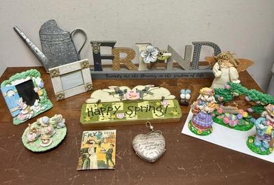 Sale Photo Thumbnail #75: In fair to good condition -see photos for details.