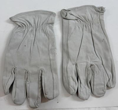 Sale Photo Thumbnail #501: In very good condition.