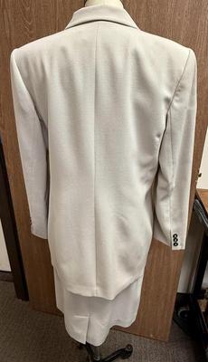 Sale Photo Thumbnail #285: In good previously owned condition.