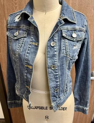 Sale Photo Thumbnail #298: In good previously owned condition.