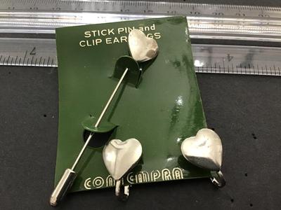 Vintage stick pin And Earrings New on Card