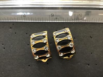 Fashion Clip on Earrings