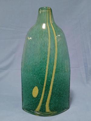 Sale Photo Thumbnail #156: Base 6 3/4", top 1/4", height 12".