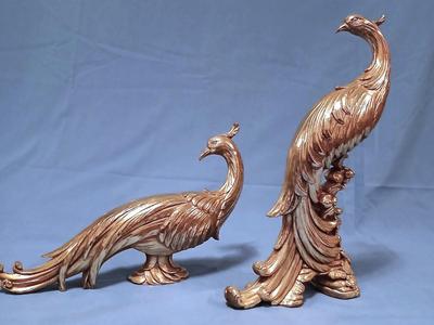 Sale Photo Thumbnail #176: Made in Syracuse, NY by Syroco. 7 1/2" wide x 13" high & 11 3/4" Long x 8" high.