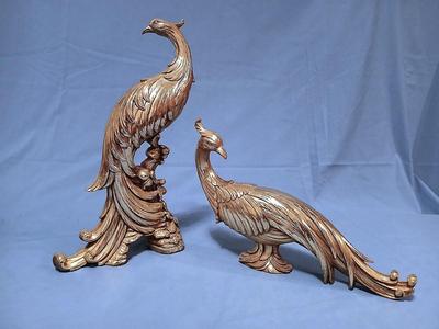 Sale Photo Thumbnail #174: Made in Syracuse, NY by Syroco. 7 1/2" wide x 13" high & 11 3/4" Long x 8" high.