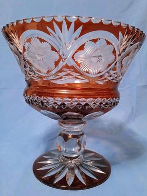 Sale Photo Thumbnail #185: Masterwork in excellent condition! 6 1/2" base, 10 3/4" wide, 10 1/2" high.