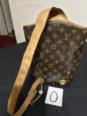 LOUIS VUITTON SLING BAG